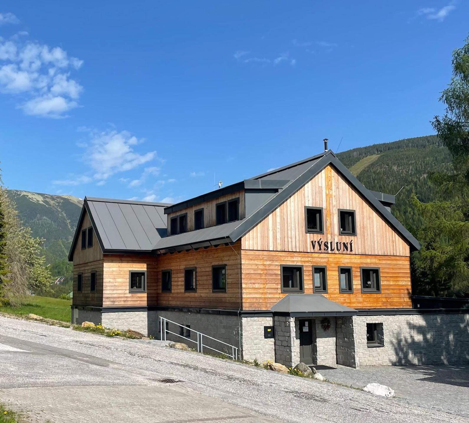 Apartmany Vysluni Špindlerŭv Mlýn Екстериор снимка